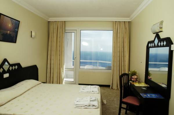   ADONIS GRAND HOTEL _room