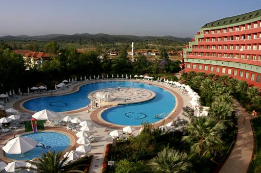 DELPHIN DELUXE RESORT_swimming pool