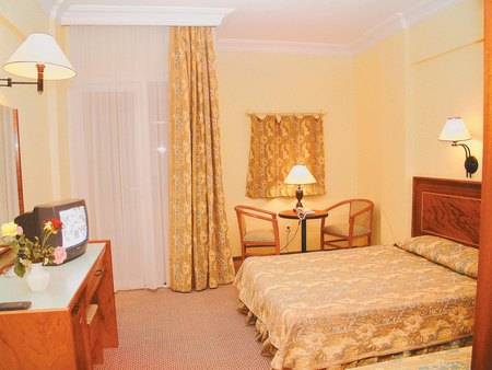 SAPHIR HOTEL_room