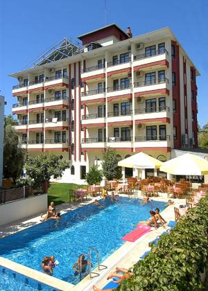 KANDELOR HOTEL_swimming pool