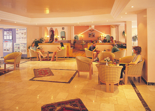 FAME HOTEL _lobby