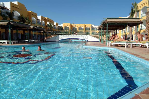 BEL AIR RESORT AZUR_swimming pool