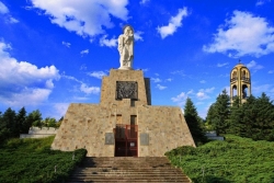 Еднодневна екскурзия до Димитровград – Хасково – Александровска гробница – Узунджовска църква-джамия